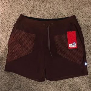 Lululemon shorts - XL